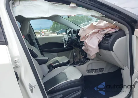 2018 Jeep Compass Limited Fwd from USA, damaged, VIN 3C4NJCCB1JT188498